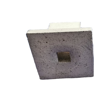 Corrosiebestendige zwarte siliciumcarbide ovens met een schijnbare porositeit van 7-8%