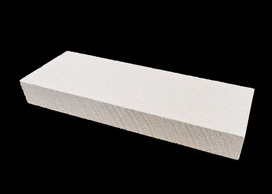 Bulk Density 0,6 tot 1 gram per kubieke centimeter Brandvaste bakstenen die uitzonderlijk hoge temperatuurbestendigheid bieden voor zware werkzaamheden