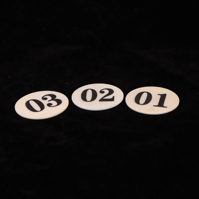 9 Mohs hardheid Aluminium-oxide keramiek met dielectrische sterkte 18-20 KV/mm en Poisson's ratio 0.25