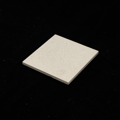 1.9-2,2 g/cm3 Cordierite mullite-ovenplanken voor temperatuuraanpassingen in industriële ovens
