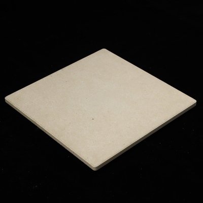 1.9-2,2 g/cm3 Cordierite mullite-ovenplanken voor temperatuuraanpassingen in industriële ovens