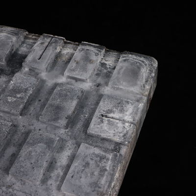 Grade vuurvaste materiaal zorgt voor glad en vlak oppervlak in vuurvaste oven meubels voor de productie van baksteen