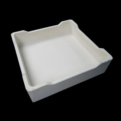 Het bakken van cordieriet-mulliet sagger met een dichtheid van 2,0-2,2 g/cm3, ontworpen ovenmeubilair voor hittebestendige toepassingen