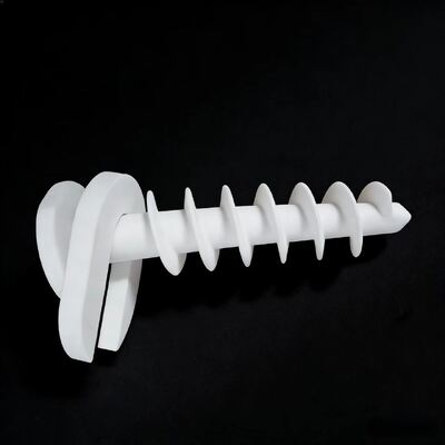 Dichtheid 3,75 tot 3,9 gram per kubieke centimeter Aluminium keramiek met Poissons ratio 0,25 geschikt voor snijgereedschappen en elektronische ondergronden