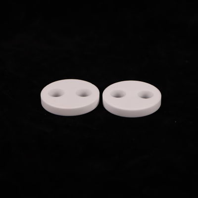 Thermische uitbreiding 8.9 X 10-6/K Aluminaseeramiek voor dielectrische sterkte en optimale prestaties