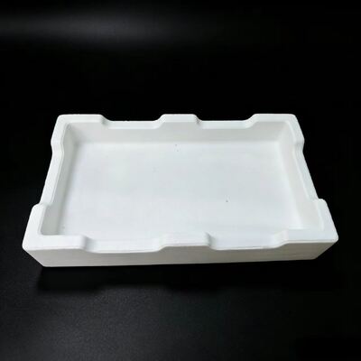 Hoogtemperatuurbestand Corundum Mullite Ceramic Sagger voor 1650°C